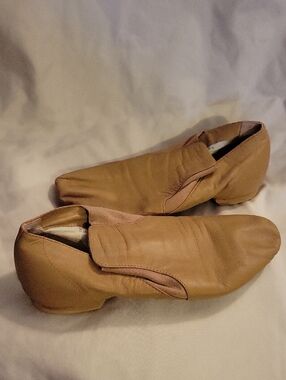 💐Pre-loves Bloch Dance Split Sole Nude Tan Shoes 8.5